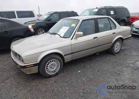 1989 BMW 325 I Automatic from USA, damaged, VIN WBAAD230XK8845195